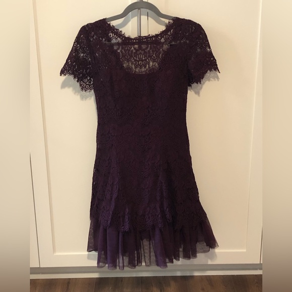 Betsy & Adam Lace Dress - Picture 11 of 11